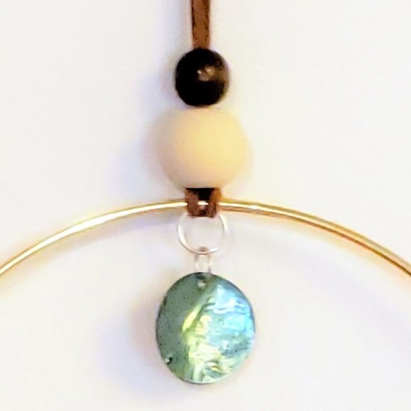 Modern Boho Yarn Wall Hanging With Capiz Shell - Picture 3 of 4